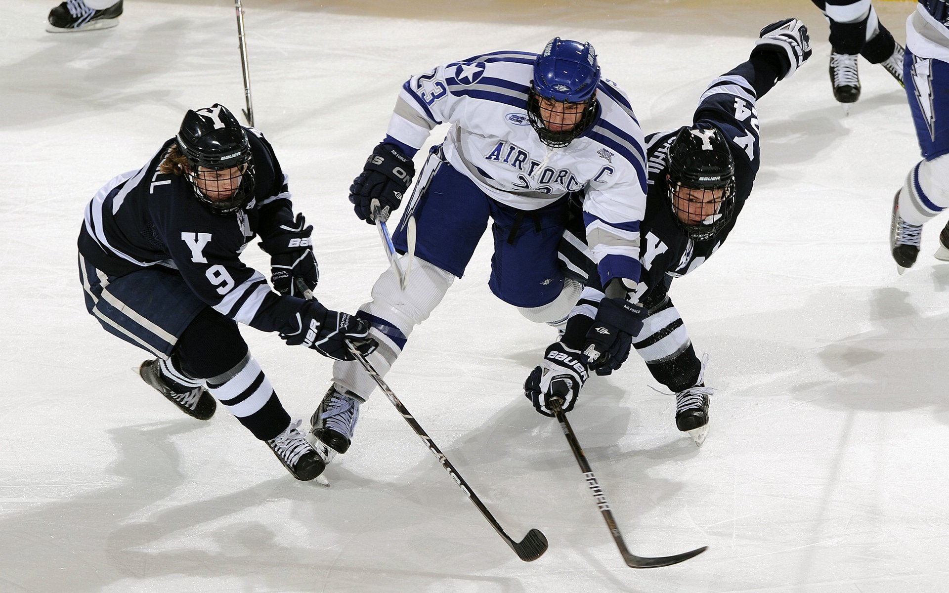 爱游戏体育-体育新闻中心上线体育内容智能审核系统，最新的体育新闻报道在哪看