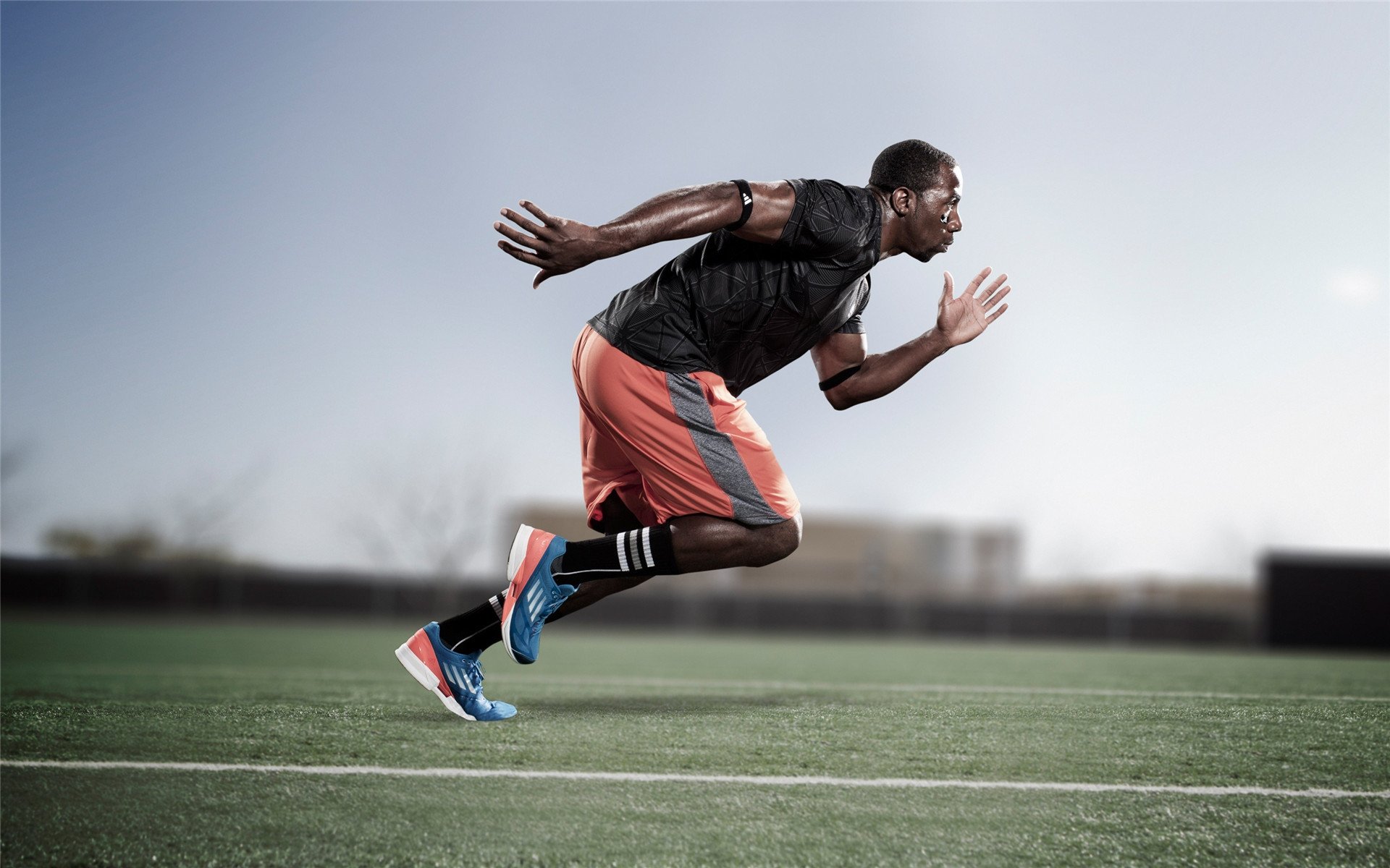 英超豪门豪掷千金，转会窗口热火朝天地开启